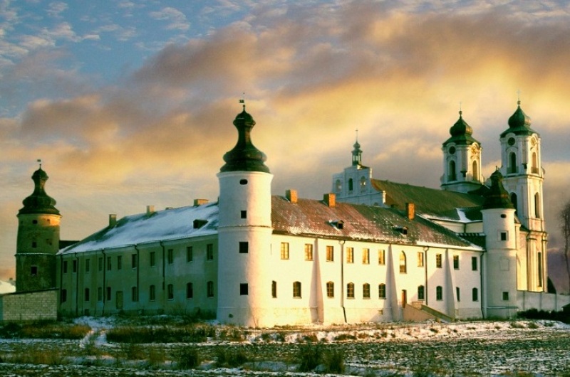 Domininkonų vienuolynas Seinuose